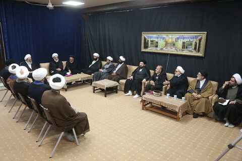 تصاویر/ گعده علمی با حضور حضور آیت الله فقیهی