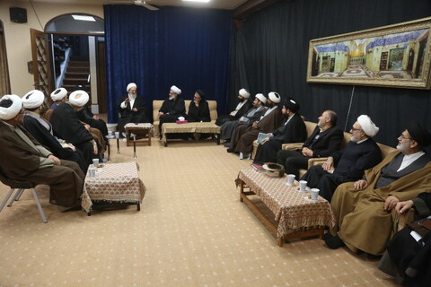 تصاویر/ گعده علمی با حضور حضور آیت الله فقیهی