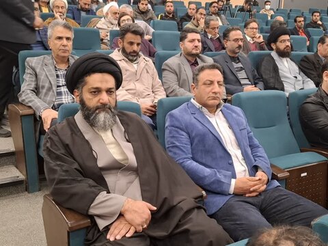 تصاویر/ برگزاری اجلاسیه بزرگ نماز در کاشان