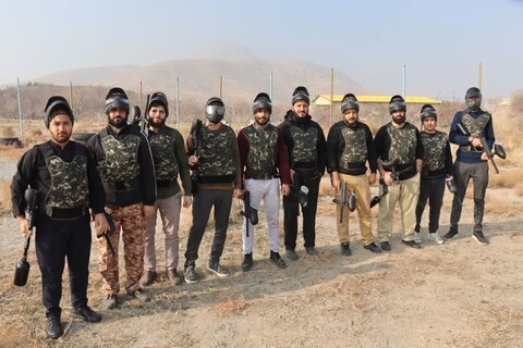 تصاویر/  اردوی یک روزه طلاب مدرسه علمیه امام خمینی (ره) ارومیه در پادگان آموزشی مالک اشتر