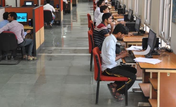 گنجینههای ایران و هند؛ کتابخانه دکتر ذاکر حسین