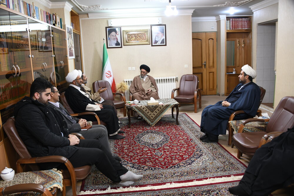 تجهیز مبلغین به نکات کلیدی و کاربردی قرآن کریم و نهج البلاغه ضروری است 