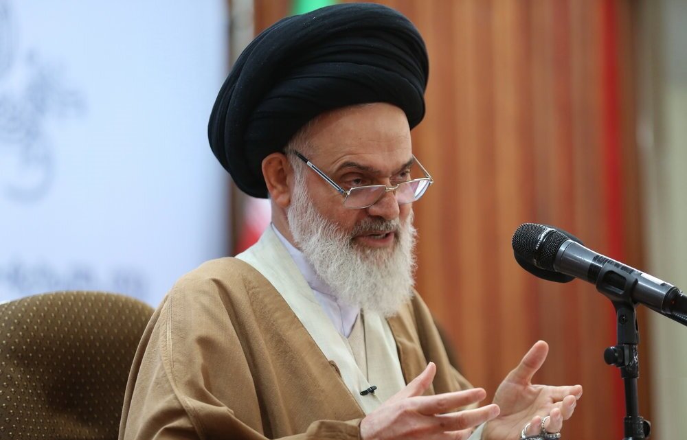 अगर हम आर्टिफिशियल इंटेलिजेंस पर काबू पा लें, तो इसके खतरों से बच सकते हैं अगर हम आर्टिफिशियल इंटेलिजेंस पर काबू पा लें, तो इसके खतरों से बच सकते हैं