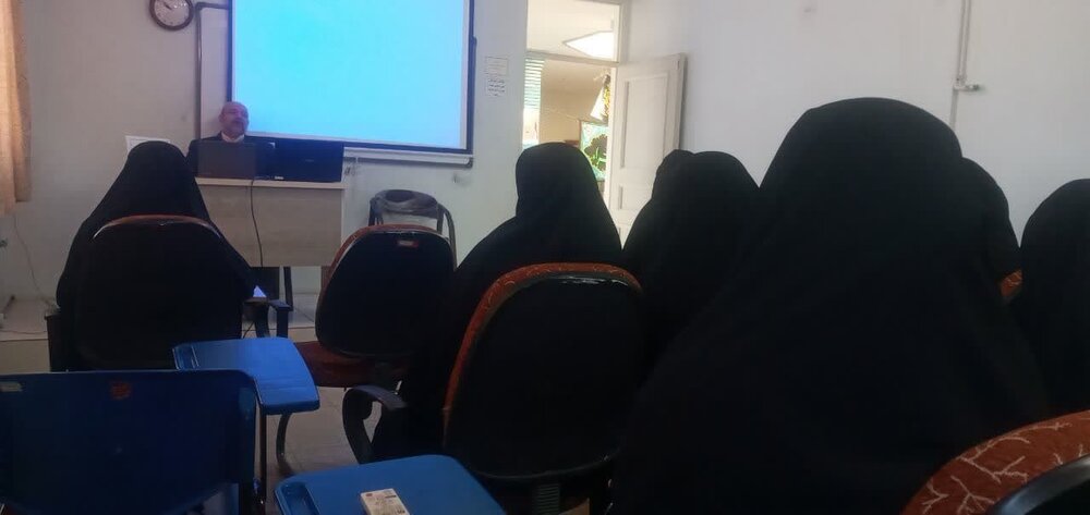 برگزاری کارگاه آموزشی مهارتهای پژوهشی در حوزه اخلاق در ساوه