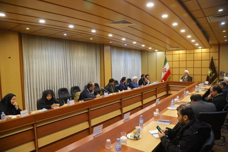 आयतुल्लाह जवादी आमोली की 80 जिल्दो पर आधारित तफ़सीर तसनीम का प्रकाशन मुकम्मल