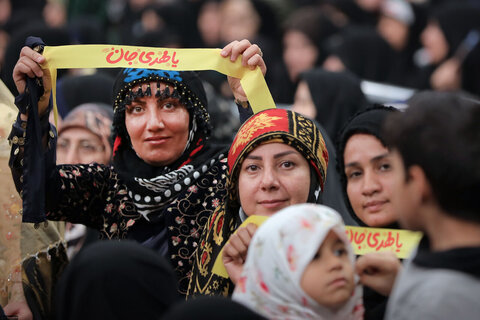 photos/Rencontre d'un certain nombre de mères et de femmes iraniennes avec le Guide suprême