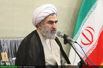 راهکارهای ارتقاء پژوهشی حوزه علمیه استان سیستان بررسی شود