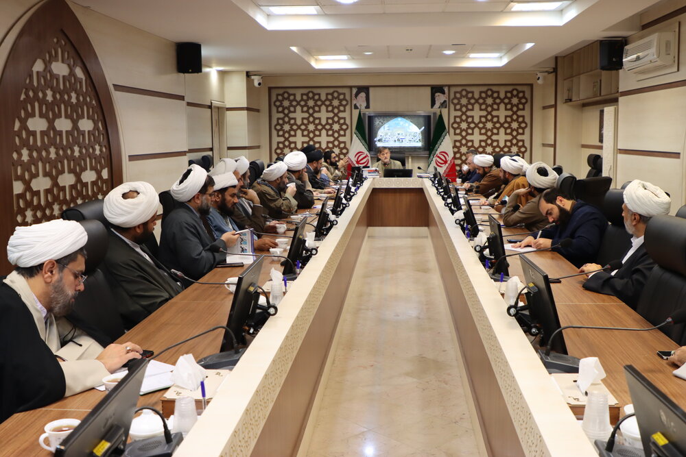 पश्चिमी और इस्राईली मीडिया की झूठी ख़बरों के ख़िलाफ़ संयुक्त मोर्चा बनाना चाहिए / आतंकवादी अमेरिका के उपकरण हैः मिशेल कुलन