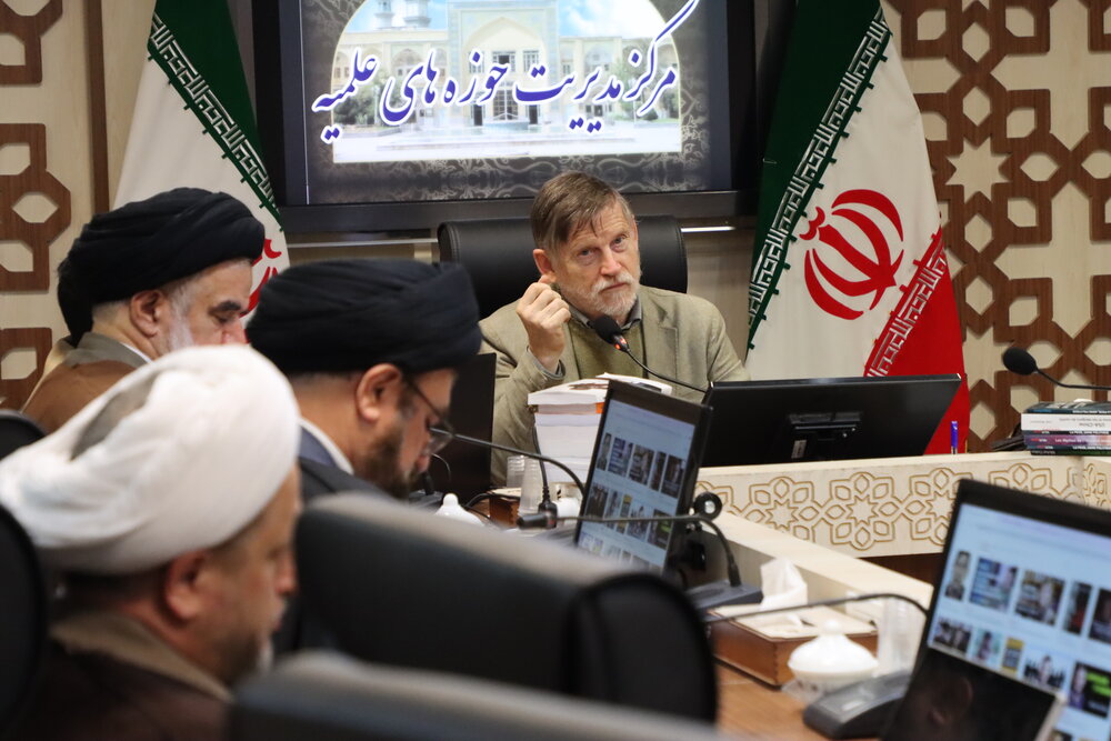 جبهه متحد علیه اخبار دروغین رسانههای غربی و صهیونیستی تشکیل شود / آمریکا حامی تروریستهاست