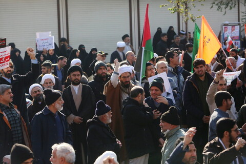 تصاویر/ راهپیمایی نمازگزاران قمی در محکومیت جنایات رژیم صهیونیستی وحمایت از مردم مظلوم لبنان و غزه