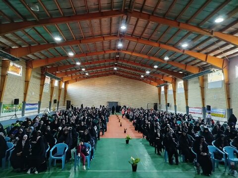 تصاویر/برگزاری جشن میلاد کوثر در شهرستان محلات