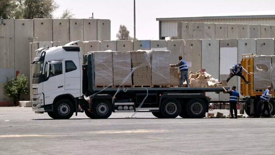 Just 12 trucks delivered aid in northern Gaza since October