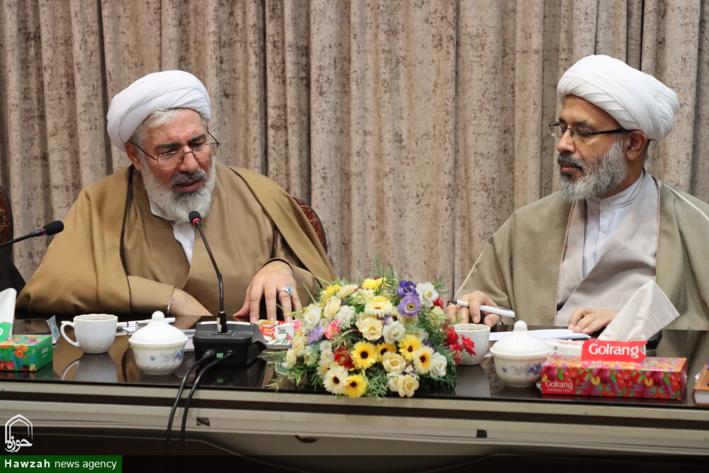 استاد مهمترین عامل در تربیت طلبه است / اساتید برای تربیت طلاب تمدنساز و آرامانگرا وارد میدان شوند