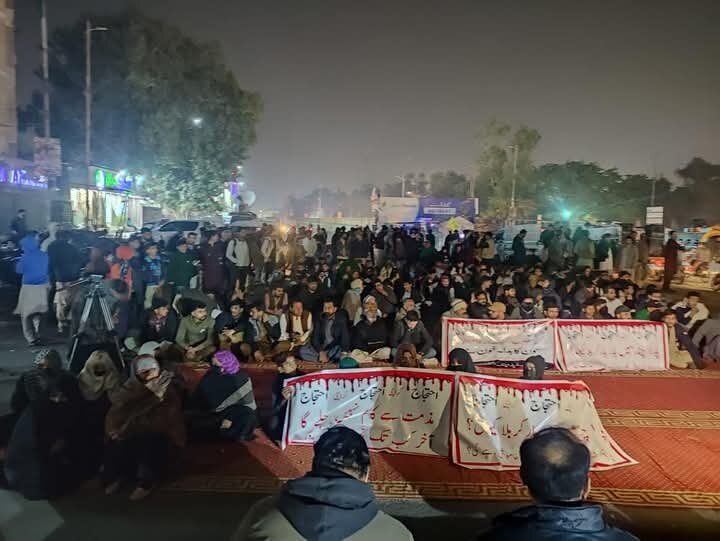 اعتراضات سراسری در پاکستان علیه محاصره پاراچنار آغاز شد