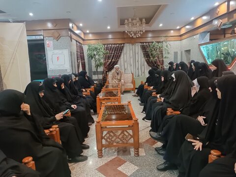 زیارت، ایک نعمتِ الہی ہے اور ہمیں اس نعمت کی قدر کرنا چاہیے