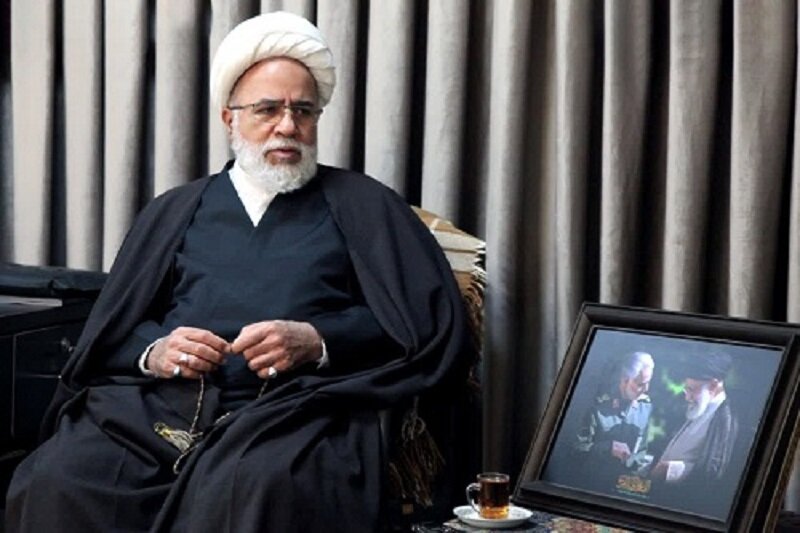 فلسفه ایجاد کانونهای مساجد جذب نوجوانان و جوانان به اماکن مقدس است