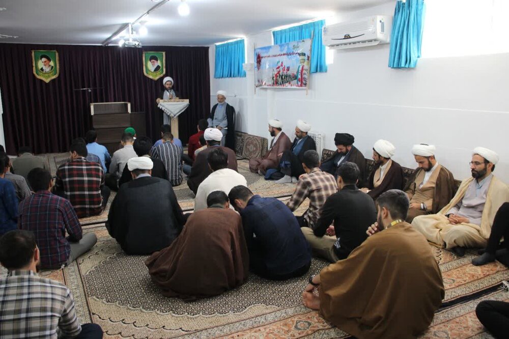 تشریح فعالیتهای معاونت تهذیب حوزه علمیه کردستان