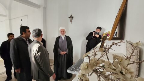 تصاویر/بازدید نماینده ولی فقیه کردستان از کلیسای مسیحیان شهرستان سنندج