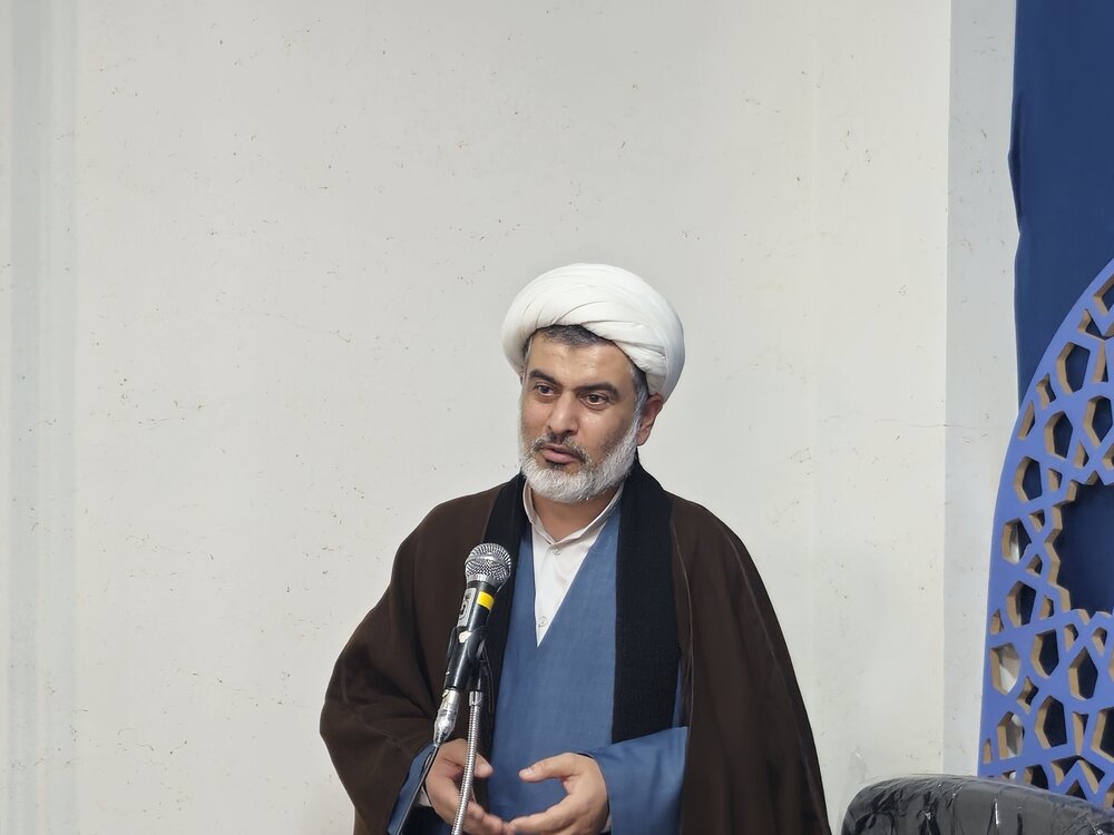 اجلاسیه نمایندگان استانی دفتر امور اجتماعی و سیاسی حوزههای علمیه / استوارمیمندی: حوزه علمیه راهبری فکری جامعه را برعهده دارد