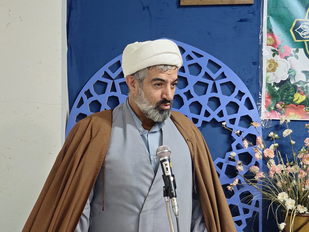 اجلاسیه نمایندگان استانی دفتر امور اجتماعی و سیاسی حوزههای علمیه / استوارمیمندی: حوزه علمیه راهبری فکری جامعه را برعهده دارد