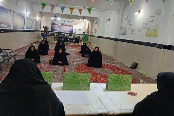 نقش خانواده در دینگریزی جوانان