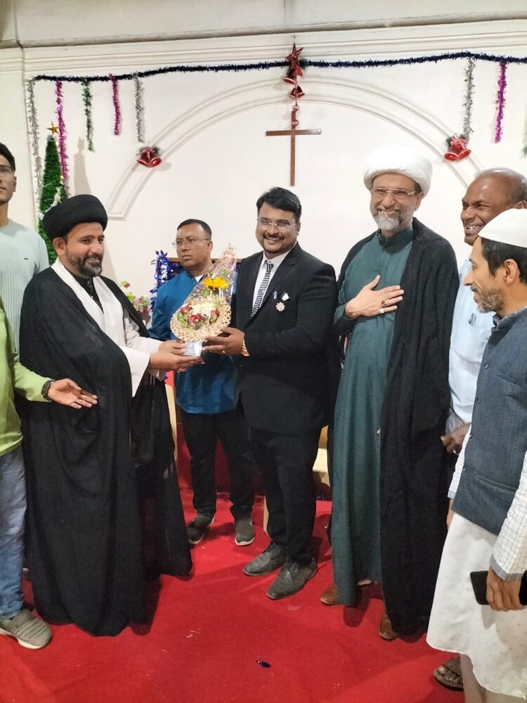 क्रिसमस पर एकता और प्रेम का व्यावहारिक प्रदर्शन, चर्च में युवा राष्ट्र की भागीदारी