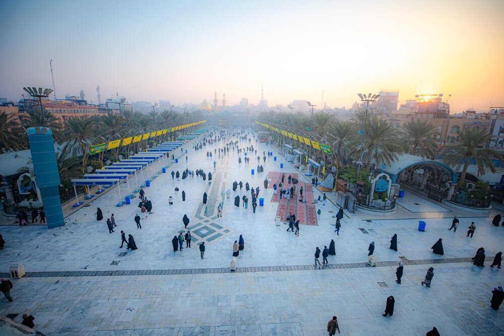 Photos: Foggy atmosphere near shrine of Imam Hussain and Abi Al Fadl Al-Abbas