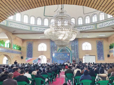 تصاویر/ همایش مردمی بزرگداشت حماسه نهم دی‌ماه در شهرستان پیرانشهر