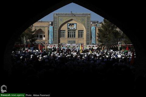 Photos/ Le rassemblement du peuple révolutionnaire de Qom à l'occasion de la commémoration de l'épopée du 9 Dey