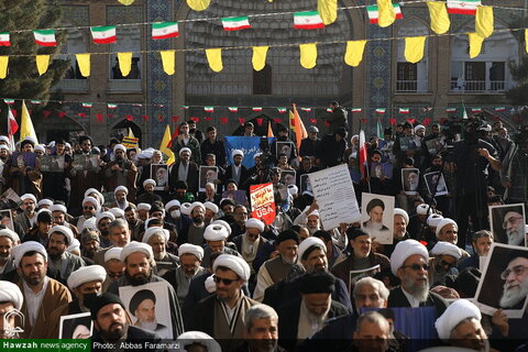 Photos/ Le rassemblement du peuple révolutionnaire de Qom à l'occasion de la commémoration de l'épopée du 9 Dey