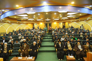 تصاویر/ دومین محفل ادبی « سـَـبـُــعُ الـــدُجَــیل»