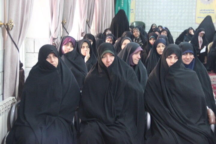 تربیت دینی و اجتماعی زیربنای رشد و تعالی جامعه است