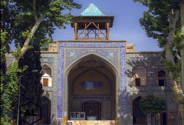 نقش دولت صفوی و عالمان شیعی در تثبیت هویت ایرانی و مقابله با تهدیدات خارجی