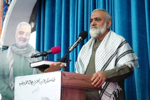 مراسم بزرگداشت شهید حاج قاسم سلیمانی و آیت‌الله مصباح یزدی(ره) در خرم آباد