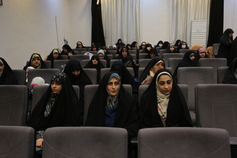 تصاویر / شب شعر مقاومت طلاب حوزه علمیه استان اصفهان‎