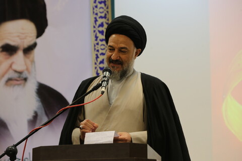 تصاویر / شب شعر مقاومت طلاب حوزه علمیه استان اصفهان‎