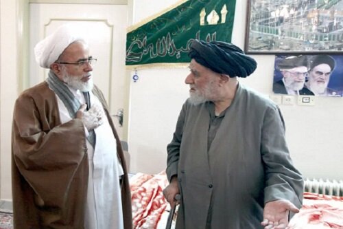 دیدار نماینده ولی‌ فقیه در استان با علمای پیشکسوت شهر کرمانشاه