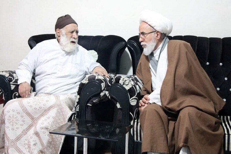 دیدار نماینده ولی‌ فقیه در استان با علمای پیشکسوت شهر کرمانشاه