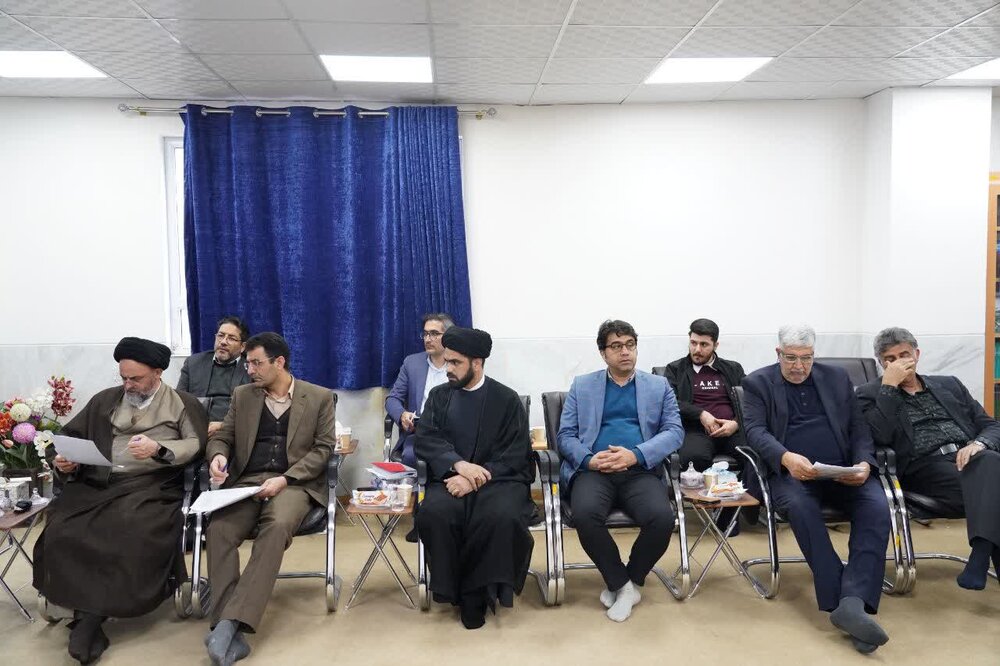 تصاویر/ جلسه شورای سیاست گذاری مسکن طلاب و روحانیون استان لرستان
