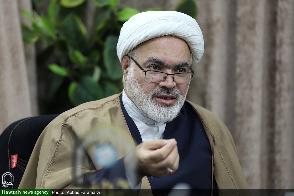 پژوهشگاهی که بزرگترین پژوهشگاه علوم اسلامی کشور است / تلاش بیوقفه برای تجلّی دین در مقیاس جهانی