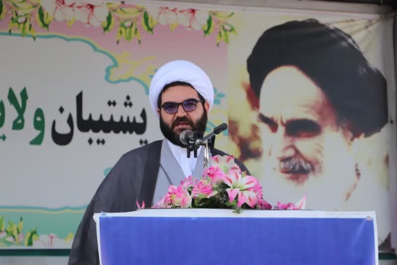 شهید سلیمانی مردی از تبار دلدادگان به امام حسین (ع) و جامانده از کاروان عاشورائیان بود