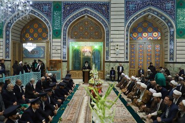 تصاویر/ مراسم خطبه‌خوانی و گلباران مزار آیت‌الله مصباح یزدی(ره)