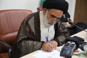 حضور در راهپیمایی ۲۲بهمن تصویری برای رسیدن به فردای شکوه‌مند ایران اسلامی است