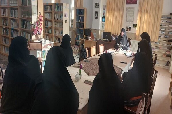 نشست ستاد پذیرش در مدرسه علمیه خواهران پارسآباد برگزار شد