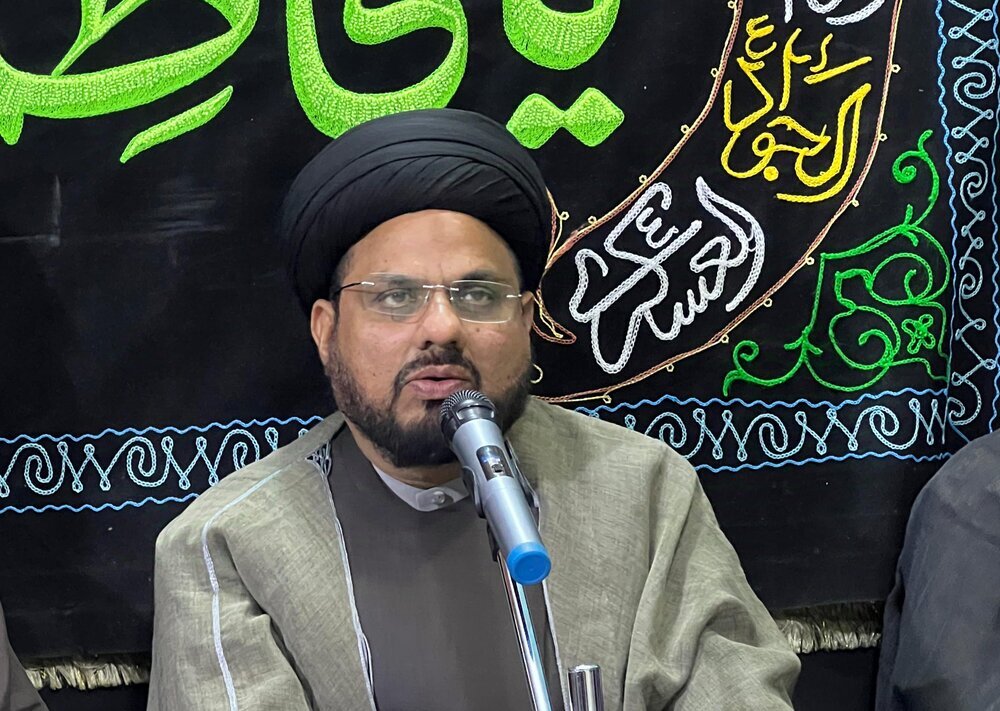 ধর্মপ্রচারককে বিনম্র, ভারসাম্যপূর্ণ এবং সময়ের চ্যালেঞ্জ সম্পর্কে সচেতন হওয়া উচিত হুজ্জাতুল ইসলাম ওয়াল মুসলিমিন মাওলানা সাইয়েদ আবুল কাসিম রিজভী