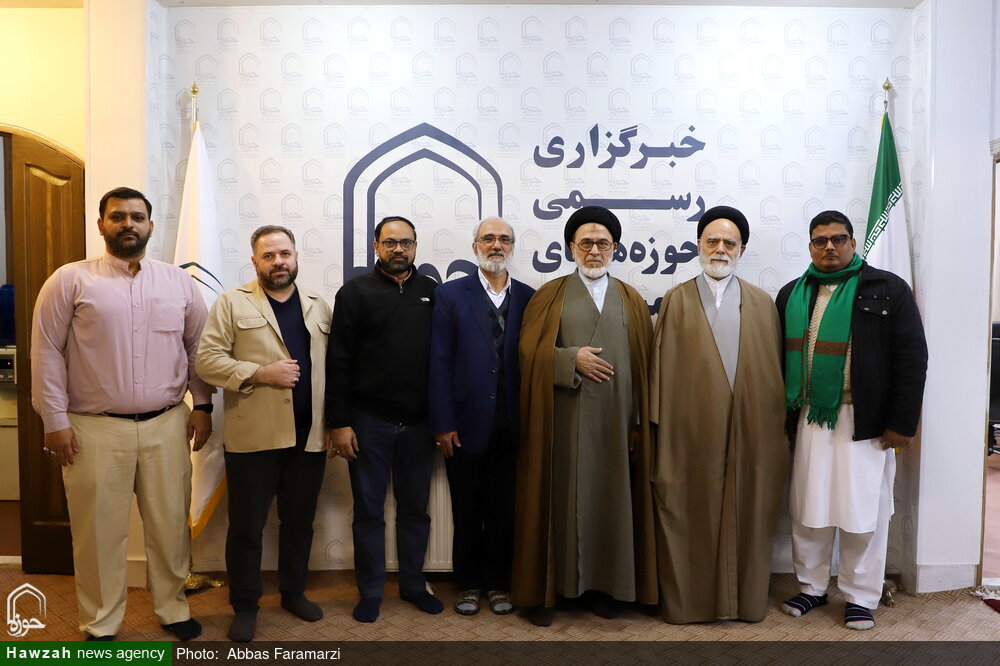 अहले-बैत (अ) की शिक्षाओं के माध्यम से मानवता प्रगति कर सकती है