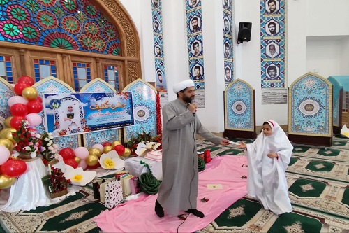 مراسم جشن تکلیف در حرم احمد بن اسحاق قمی (ره) سرپل ذهاب برگزار شد