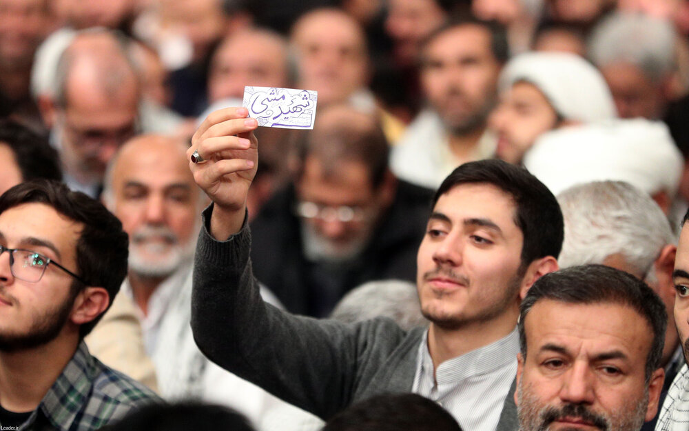 عشقی که در قلبم شعله میکشید مرا به تهران کشاند/دو سوژه کانون توجه ها را به خود جلب کرد