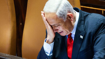 نتانیاهو برای دهمین‌بار به اتهامات رشوه، کلاه‌برداری و خیانت در امانت در دادگاه حاضر شد