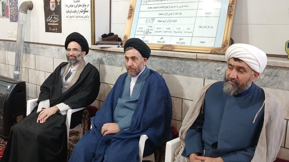 ایجاد یاس و اختلاف از برنامههای اصلی دشمن است